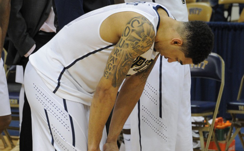 Pitt Fades Down The Stretch To UNC, 75-71