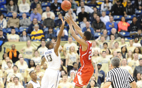 TJ Warren Leads NC State Over Pitt 74-67